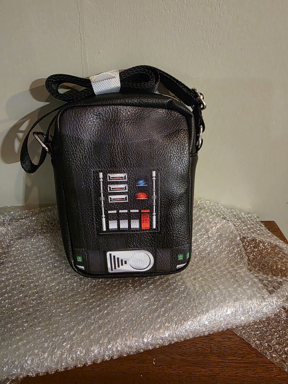 Buckle-Down Star Wars Darth Vader Character Close-Up Crossbody Bag